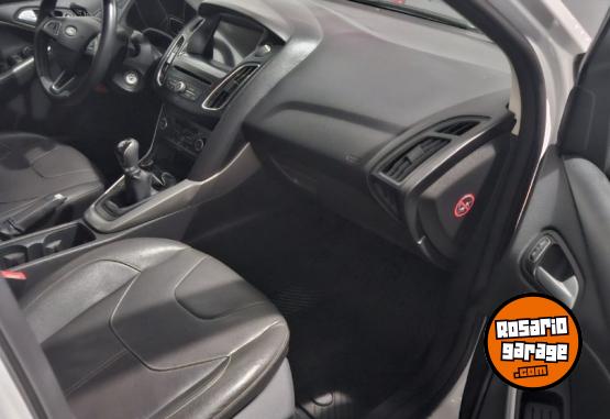Autos - Ford focus se plus 2.0 � 2017 2017 Nafta 110000Km - En Venta