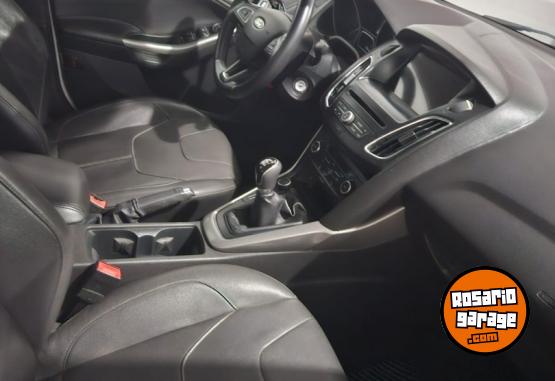Autos - Ford focus se plus 2.0 � 2017 2017 Nafta 110000Km - En Venta