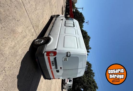 Utilitarios - Renault Master 2013 Diesel 421000Km - En Venta