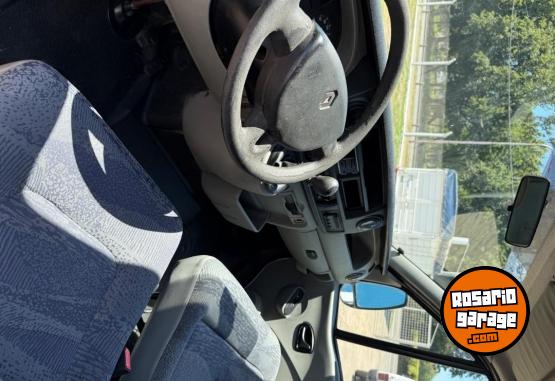 Utilitarios - Renault Master 2013 Diesel 421000Km - En Venta