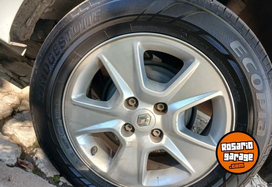Autos - Renault Logan Privilege Plus 2018 GNC 109500Km - En Venta