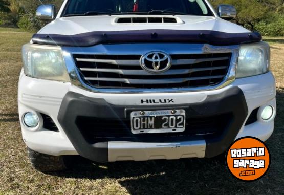 Camionetas - Toyota Hilux 2014 Diesel 240000Km - En Venta