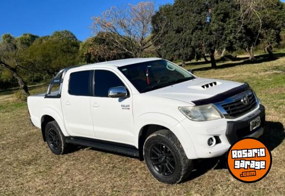 Camionetas - Toyota Hilux 2014 Diesel 240000Km - En Venta
