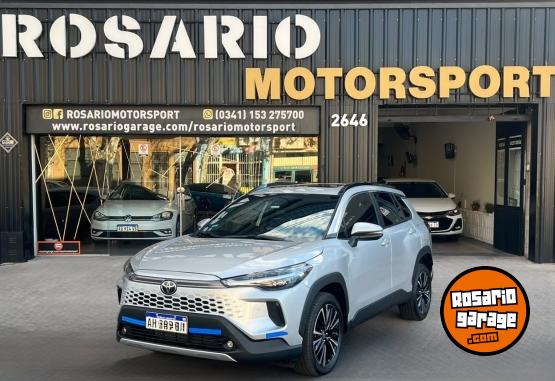 Autos - Toyota Corolla Cross Seg 2025 Nafta 2600Km - En Venta
