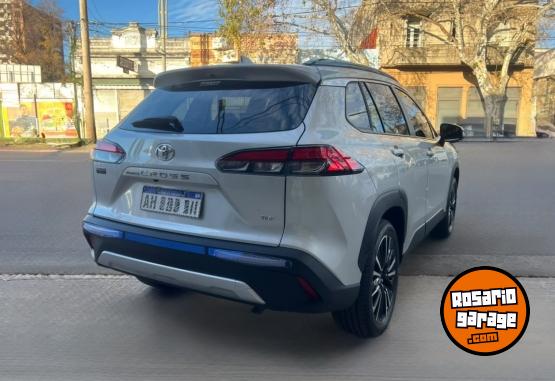 Autos - Toyota Corolla Cross Seg 2025 Nafta 2600Km - En Venta