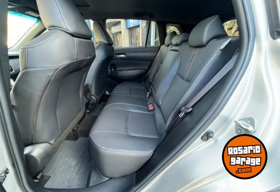 Autos - Toyota Corolla Cross Seg 2025 Nafta 2600Km - En Venta