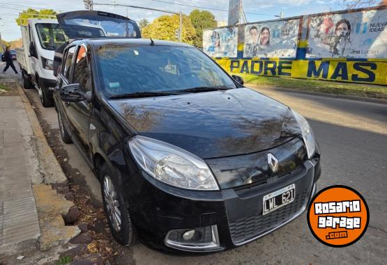Autos - Renault Sandero luxe 2012 Nafta 129000Km - En Venta