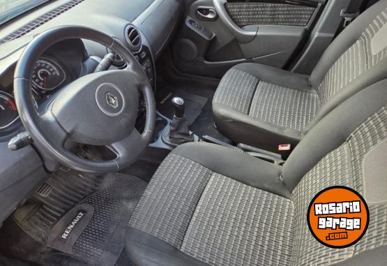 Autos - Renault Sandero luxe 2012 Nafta 129000Km - En Venta