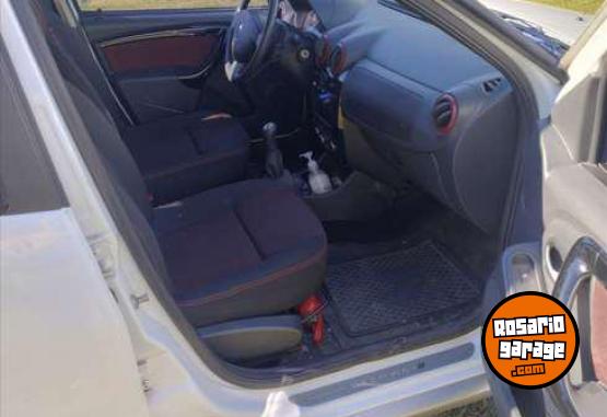 Autos - Renault Sandero Stepway 2014 GNC 127000Km - En Venta