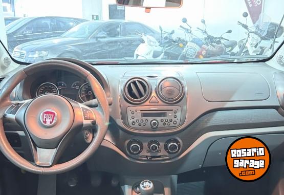 Autos - Fiat Palio Essence 1.6 2015 Nafta 99000Km - En Venta