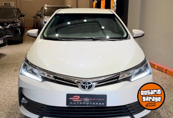 Autos - Toyota Corolla Xei pack 2018 Nafta 136000Km - En Venta
