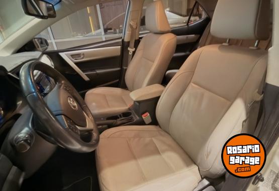 Autos - Toyota Corolla Xei pack 2018 Nafta 136000Km - En Venta