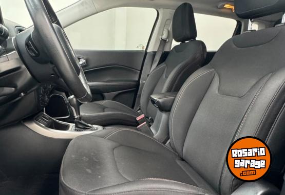 Camionetas - Jeep Compass Sport impecable 2019 Nafta 100000Km - En Venta