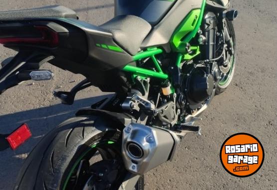 Motos - Kawasaki Z 900 2025 Nafta 2500Km - En Venta
