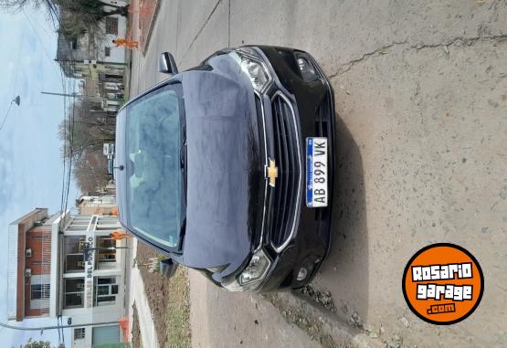 Autos - Chevrolet Onix 2017 Nafta 145000Km - En Venta