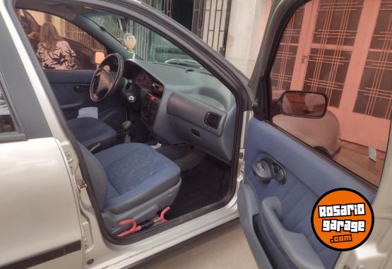 Autos - Fiat Palio 1.6 8v 2000 Nafta 230000Km - En Venta