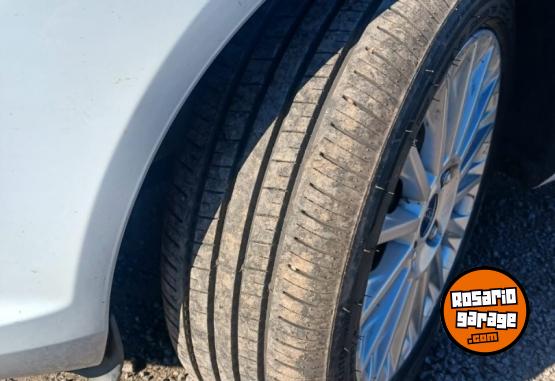 Autos - Ford Fiesta 2015 Nafta 67170Km - En Venta