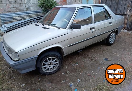Autos - Renault 9 1995 GNC 111111Km - En Venta