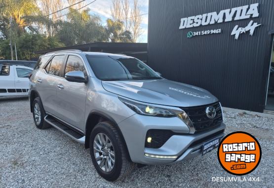 Camionetas - Toyota SW4 SRX A/T 7A 2023 Diesel 65000Km - En Venta