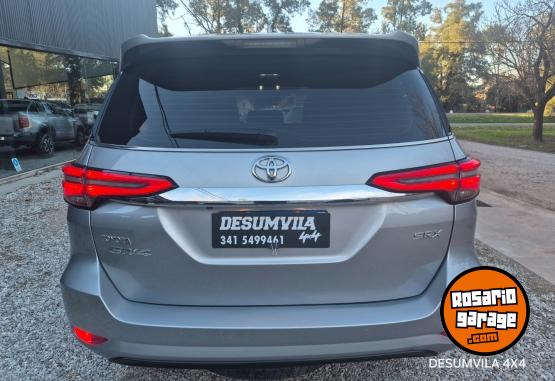 Camionetas - Toyota SW4 SRX A/T 7A 2023 Diesel 65000Km - En Venta