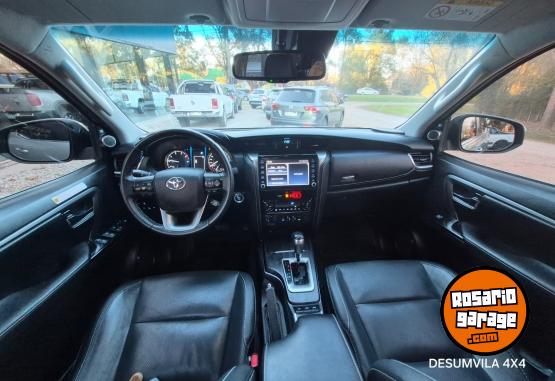 Camionetas - Toyota SW4 SRX A/T 7A 2023 Diesel 65000Km - En Venta