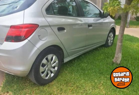 Autos - Chevrolet Onix joy ls+ 2019 Nafta 120000Km - En Venta