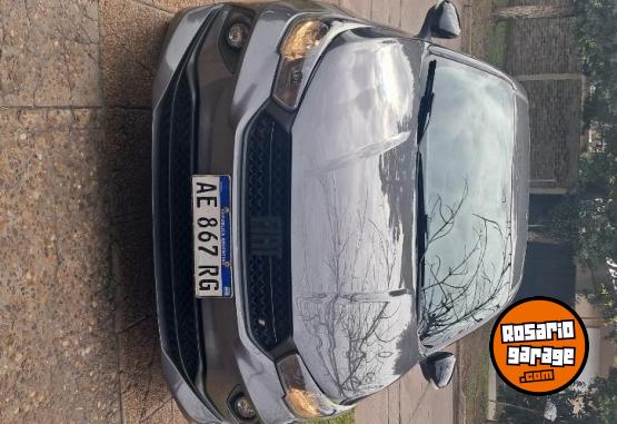 Autos - Fiat Cronos 2021 Nafta 80000Km - En Venta