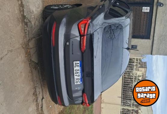 Autos - Fiat Cronos 2021 Nafta 80000Km - En Venta