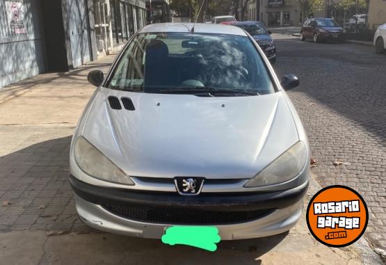 Autos - Peugeot 206 2010 Nafta 206000Km - En Venta