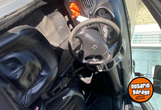 Autos - Peugeot 206 2010 Nafta 206000Km - En Venta