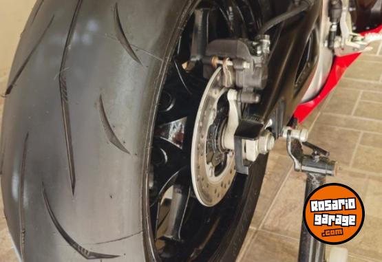 Motos - Honda CBR 600 RR 2017 Nafta 18000Km - En Venta