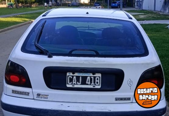 Autos - Renault Megane 1998 GNC 200000Km - En Venta