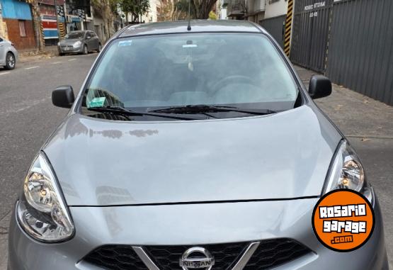 Autos - Nissan March 2018 Nafta 108000Km - En Venta