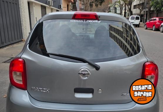 Autos - Nissan March 2018 Nafta 108000Km - En Venta