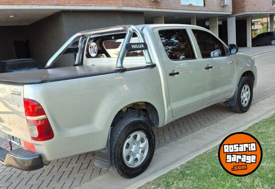 Camionetas - Toyota Hilux 2014 Diesel 240000Km - En Venta