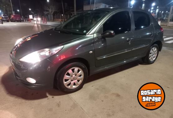 Autos - Peugeot 207 compact 1.4 2012 Nafta 107000Km - En Venta