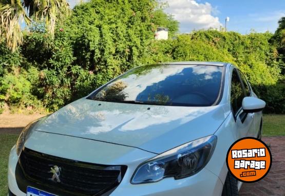 Autos - Peugeot 308 feline 2021 Diesel 120000Km - En Venta