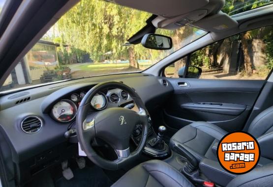 Autos - Peugeot 308 feline 2021 Diesel 120000Km - En Venta