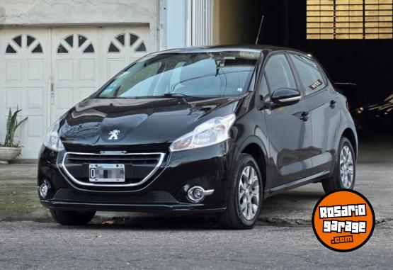 Autos - Peugeot 208 2015 Nafta 110000Km - En Venta