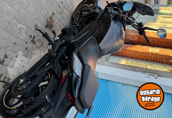 Motos - Bajaj Dominar 400cc 2021 Nafta 17000Km - En Venta