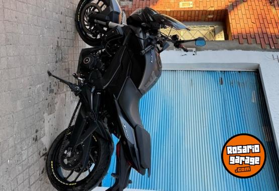 Motos - Bajaj Dominar 400cc 2021 Nafta 17000Km - En Venta