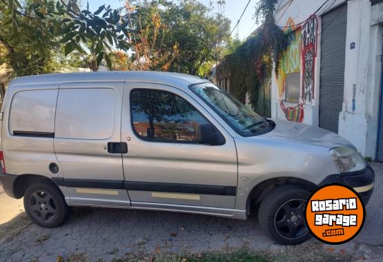 Utilitarios - Peugeot partner 2013 GNC 230000Km - En Venta