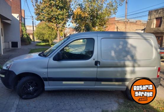 Utilitarios - Peugeot partner 2013 GNC 230000Km - En Venta