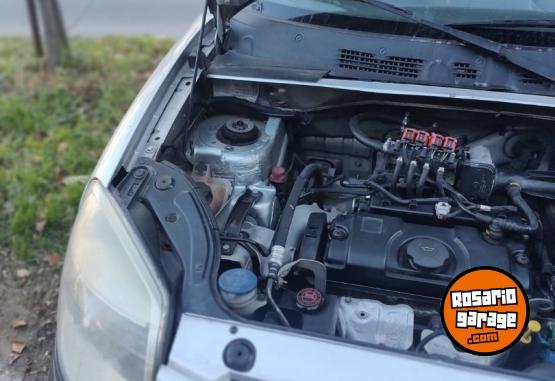 Utilitarios - Peugeot partner 2013 GNC 230000Km - En Venta