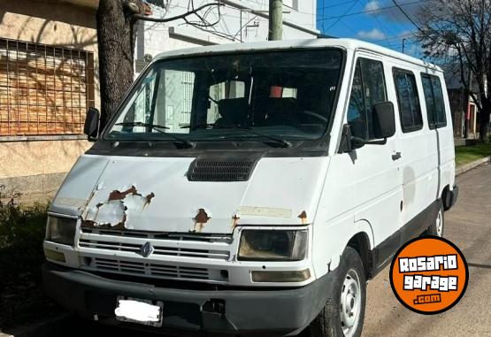 Utilitarios - Renault TRAFIC 1994 Diesel 111111Km - En Venta