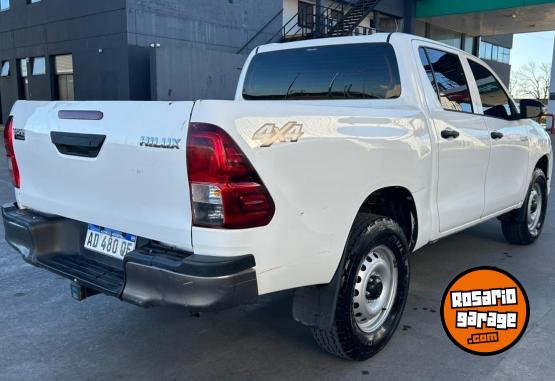 Camionetas - Toyota Hilux 2019 Diesel 218000Km - En Venta