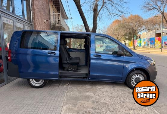 Camionetas - Mercedes Benz Vito Furg�n Mixto. 2019 Diesel 130Km - En Venta
