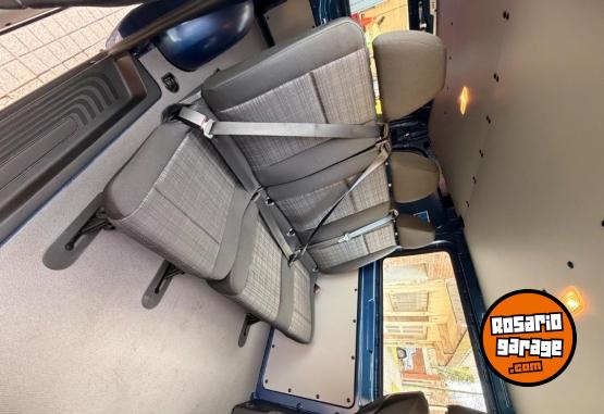 Camionetas - Mercedes Benz Vito Furg�n Mixto. 2019 Diesel 130Km - En Venta