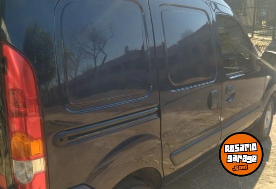 Utilitarios - Renault Kangoo 2014 Nafta 140000Km - En Venta