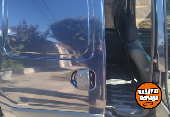 Utilitarios - Renault Kangoo 2014 Nafta 140000Km - En Venta